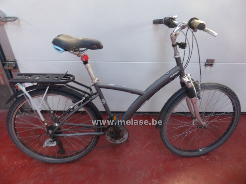 Citybike "B-Twin - Decathlon"