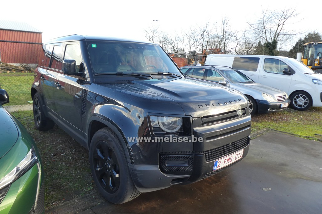 LandRover Defender Hybrid