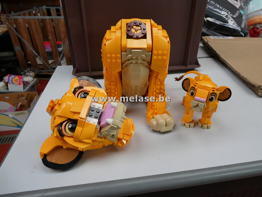 LEGO Disney "Lion King - Simba"