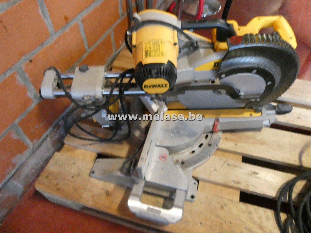 Verstekzaag "Dewalt"