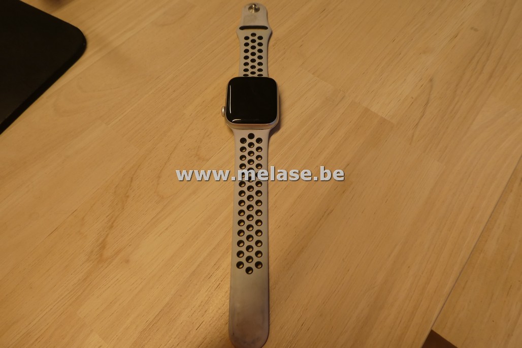Smartwatch "Apple"