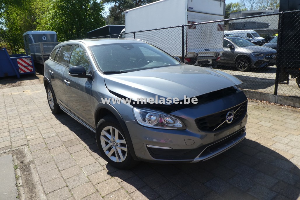 Volvo V60 Cross Country 2.0D