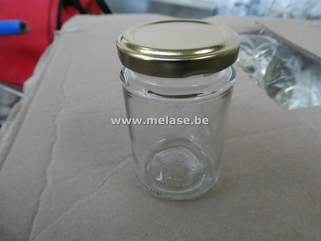 Glazen potjes met deksel