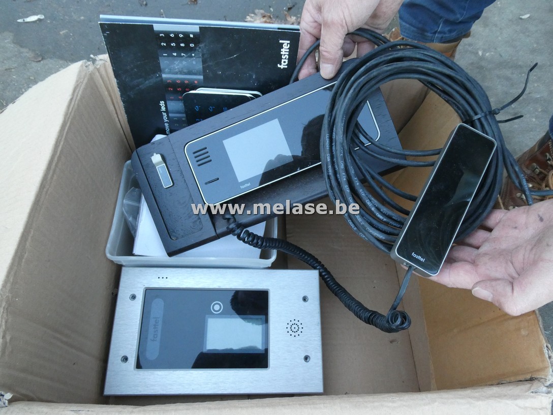 Deurbel/parlofoon "Fasttel"