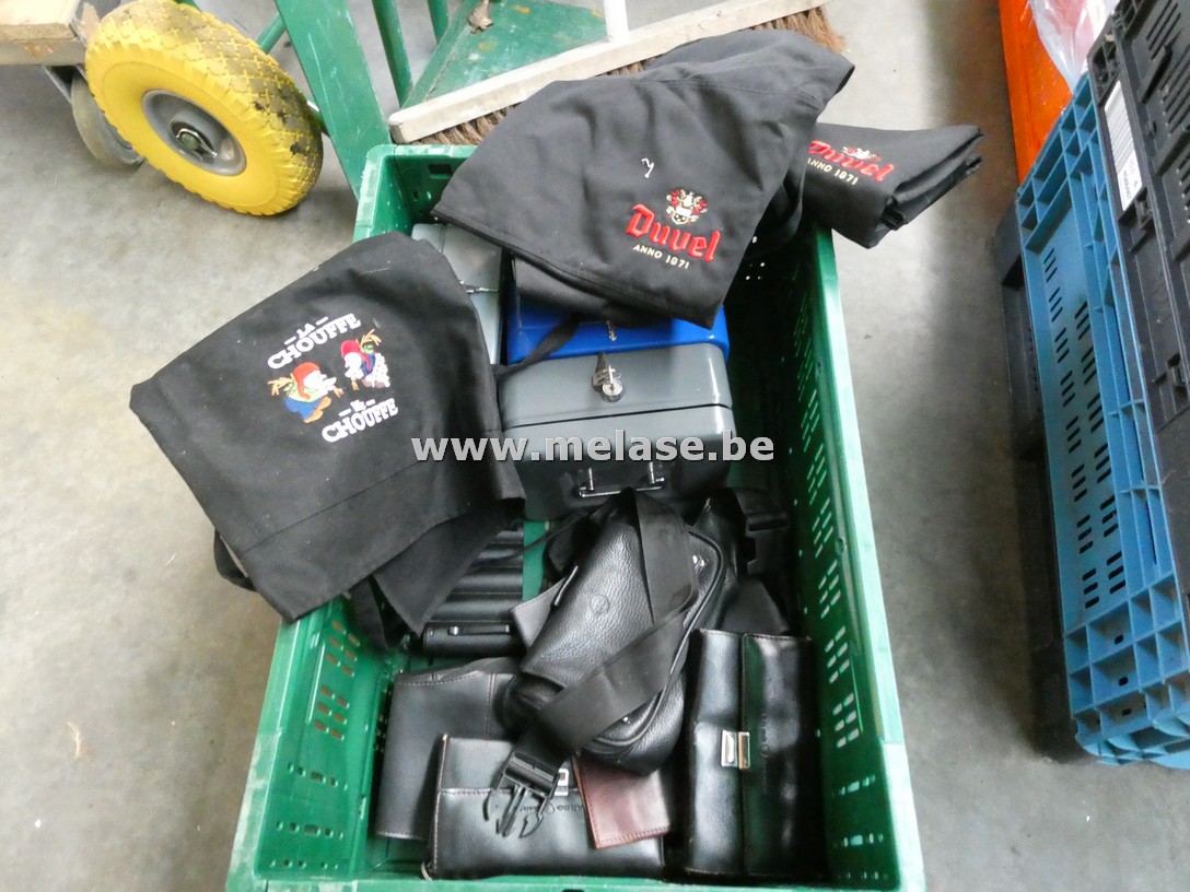 Schorten - geldkoffertjes en portefeuilles