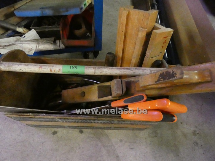 Houten bak "divers handgereedschap"