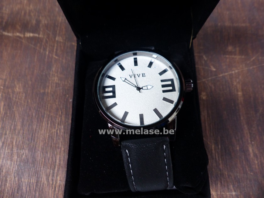 Herenhorloge "zwart/wit"