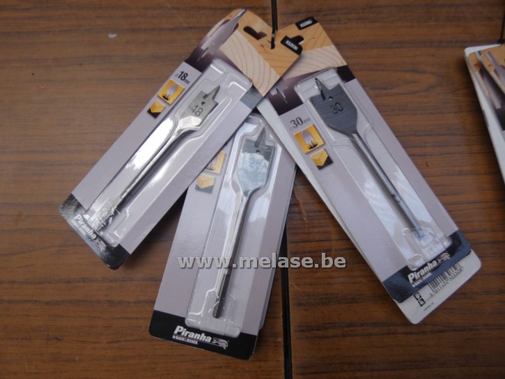 Platte houtboren "Black & Decker Piranha"