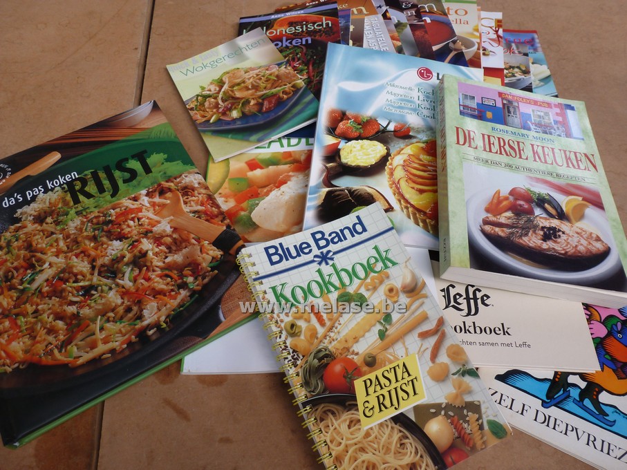 Doos "kookboeken"
