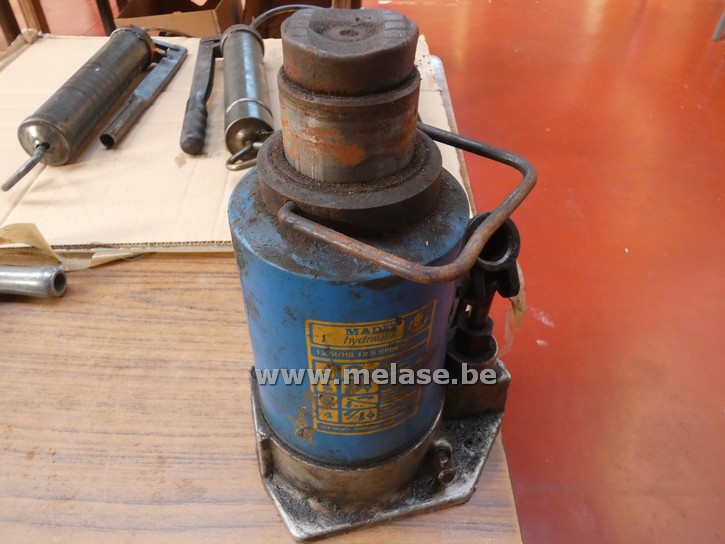 Hydraulische krik "Madix"