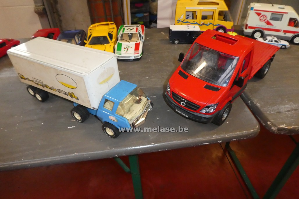Miniatuurvrachtwagens