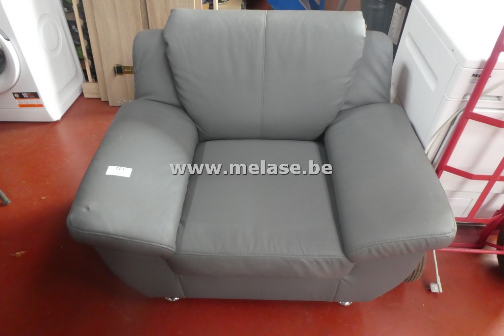 Fauteuil "grijs lederlook"