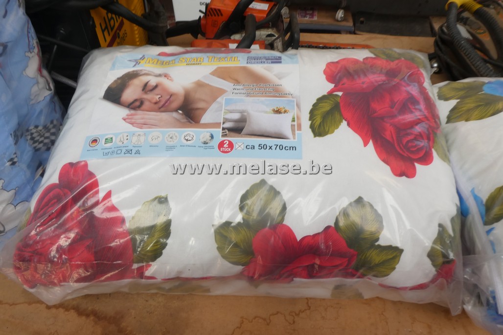 Hoofdkussens "Rode rozen"