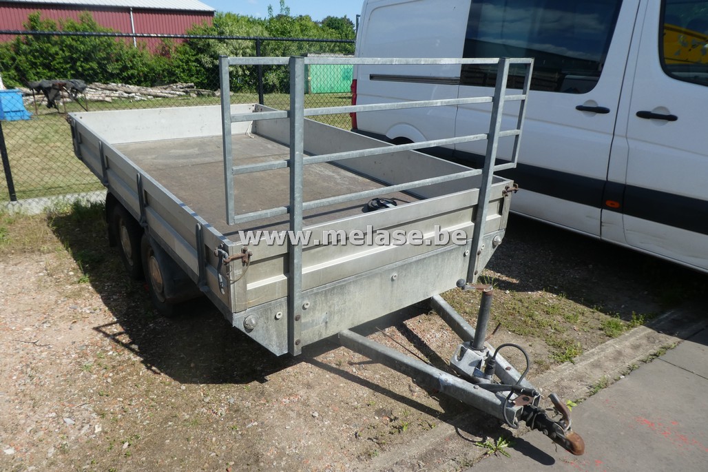 Dubbelas aanhangwagen "Ansems"