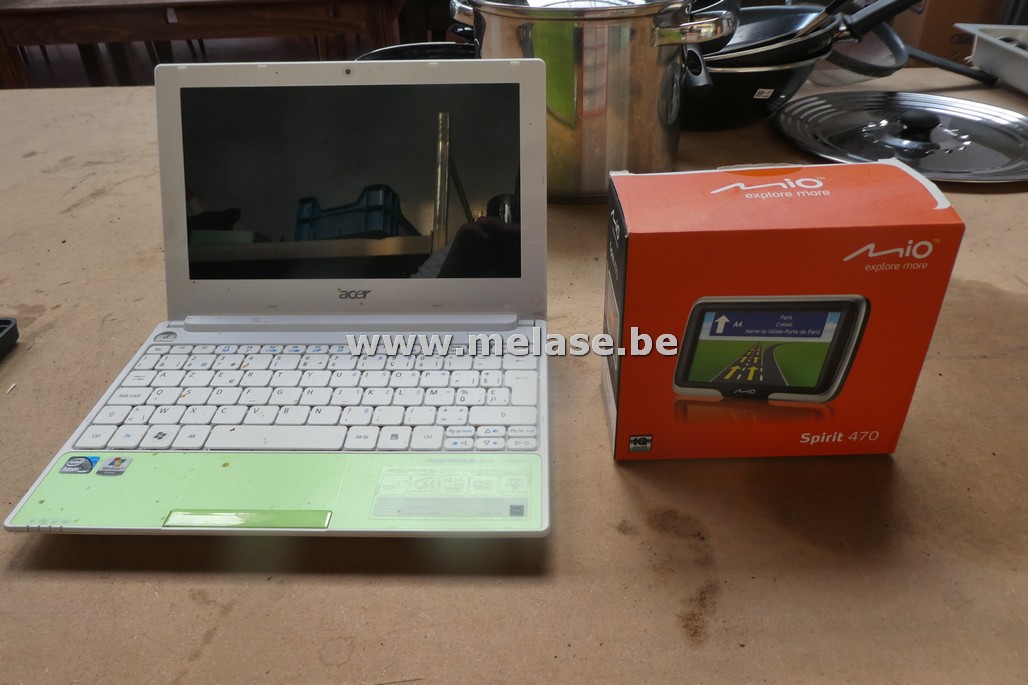 Mini laptop "Acer Aspire One"