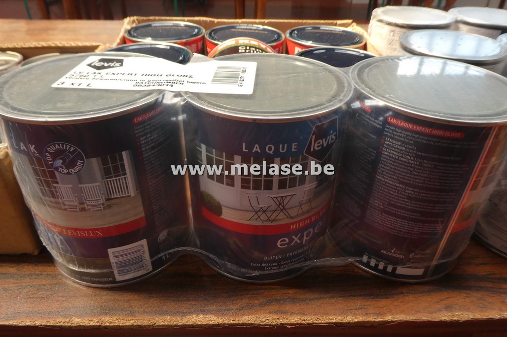 Lakverf "Levis"