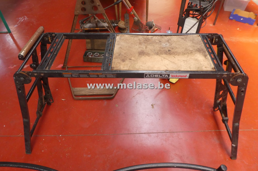 Plooibare werkbank "Delta Kickstand"