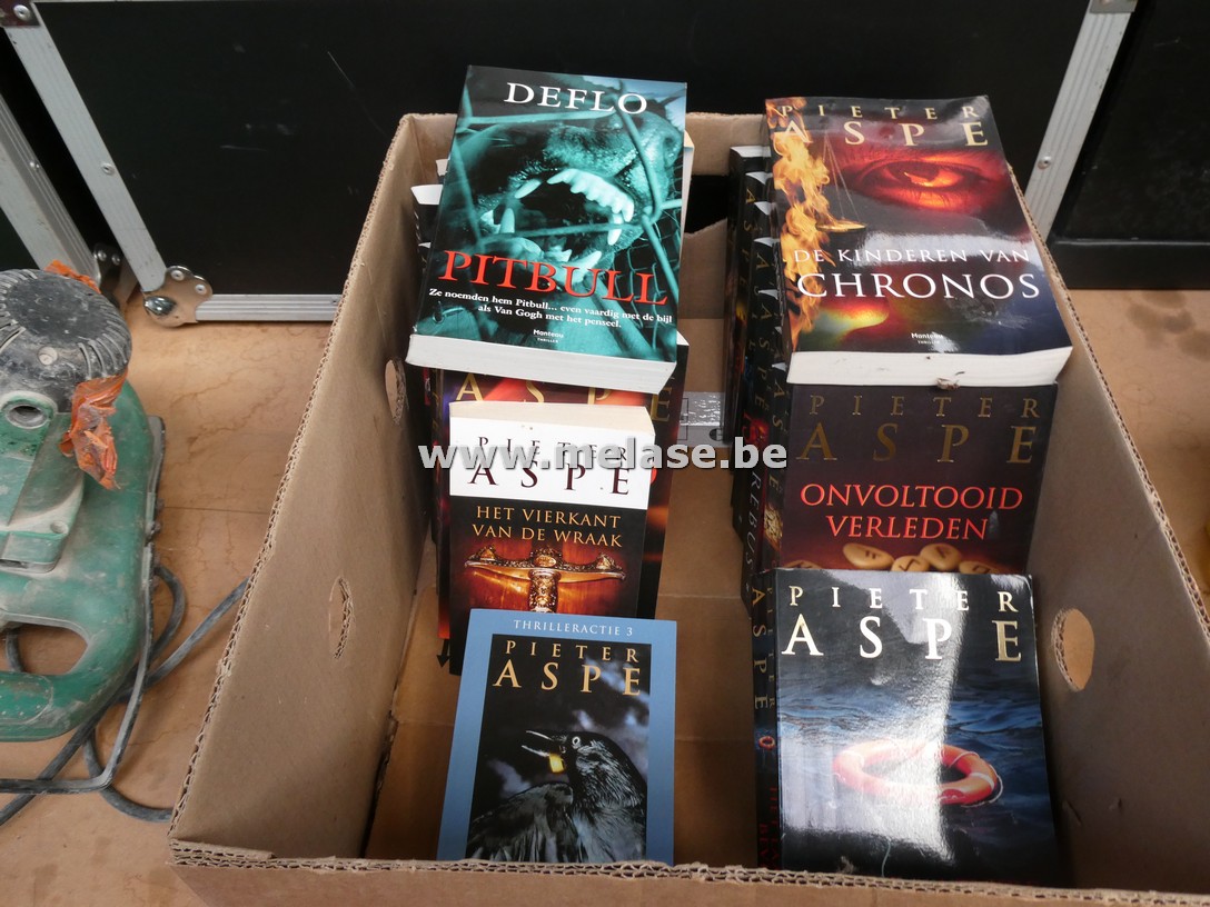 Doos boeken "Deflo - Aspe"