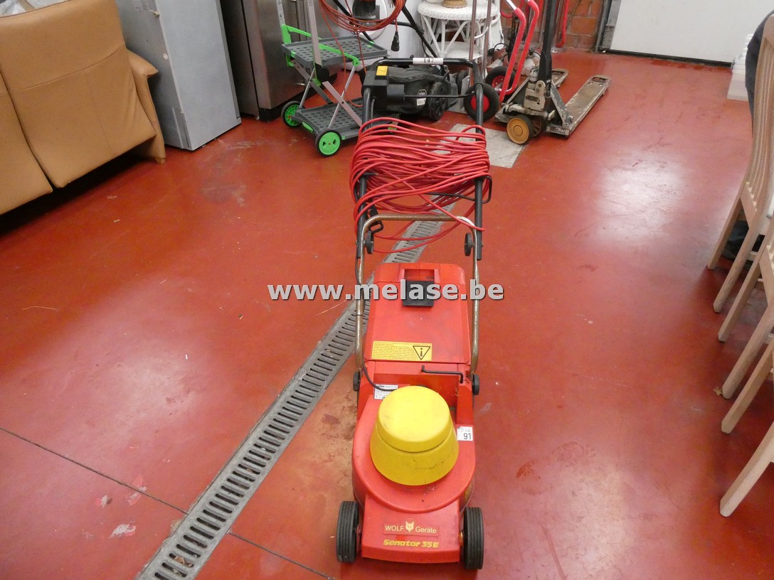 Elektrische grasmaaier "WolfGarten"
