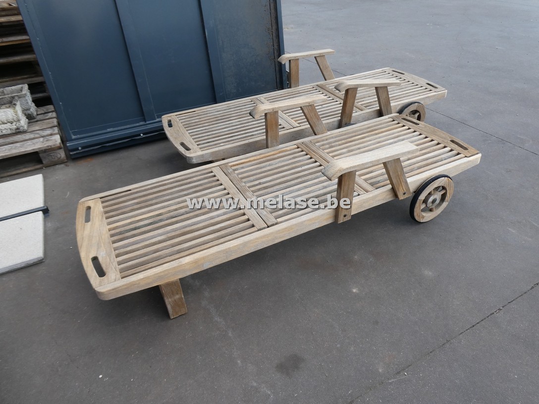 Ligbed in teak