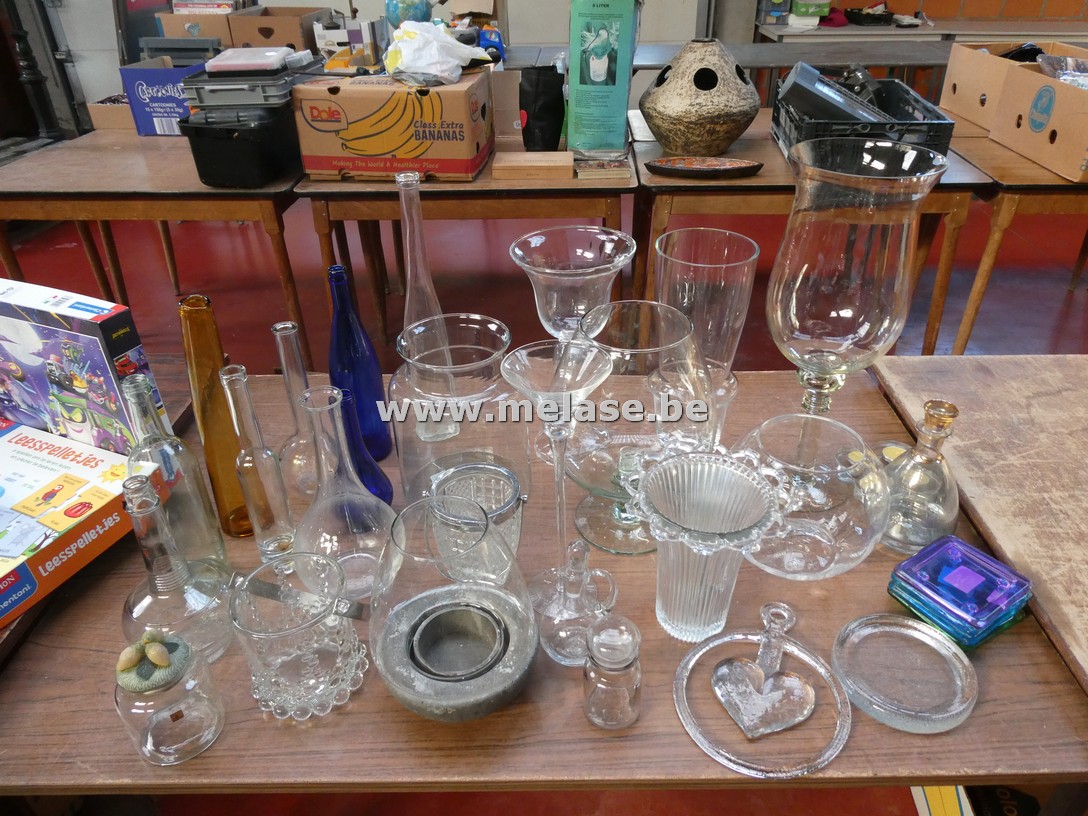 Divers glaswerk