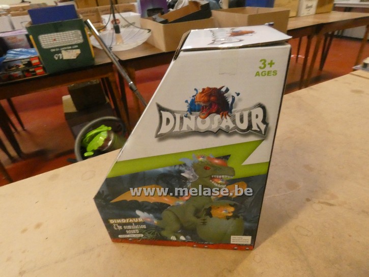 Dinosaurus "met licht en muziek"