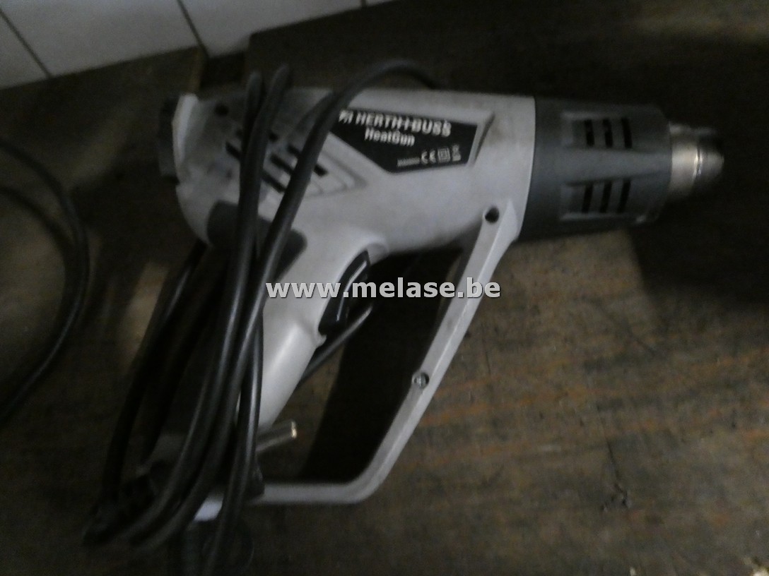 Heteluchtpistool "HerthiBuss"