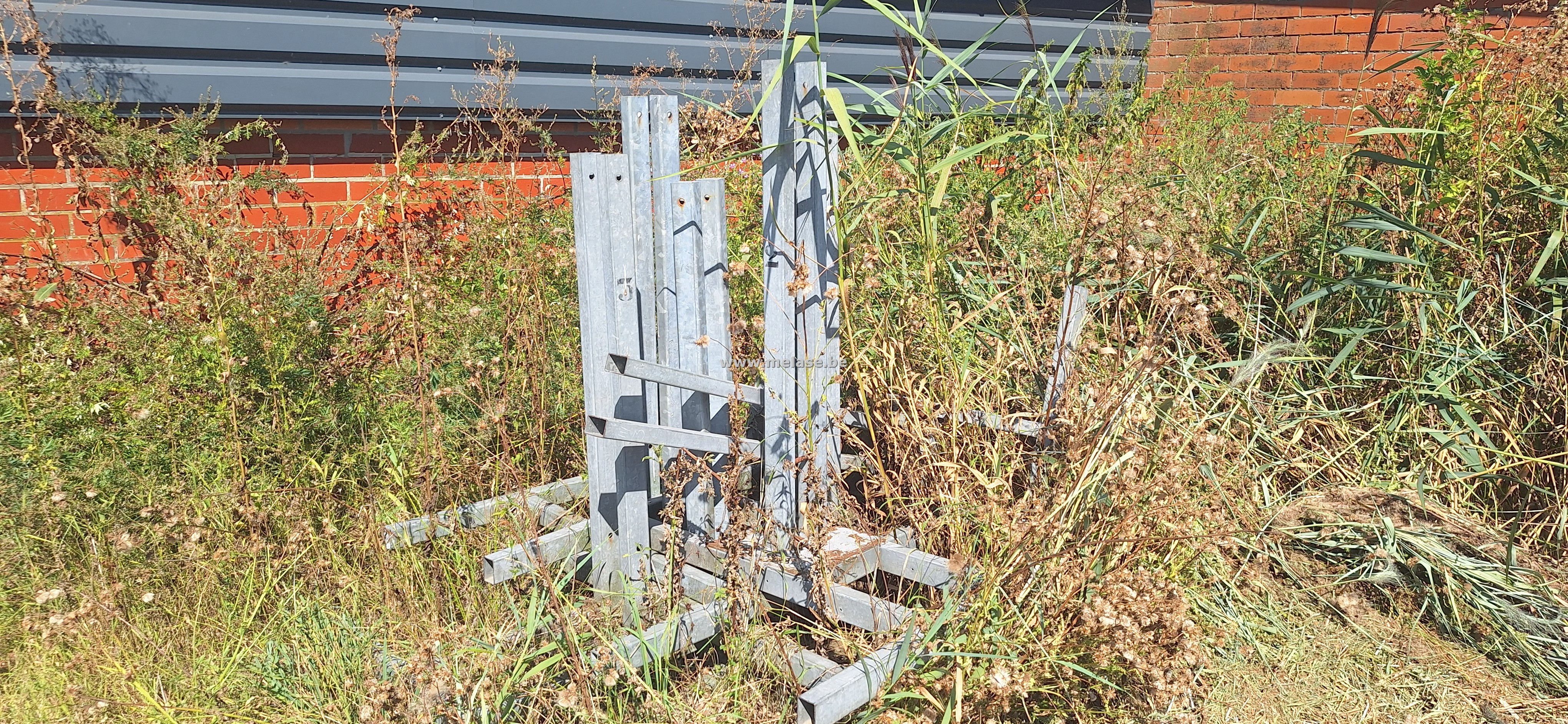 Lantaarnpalen + metalen voeten