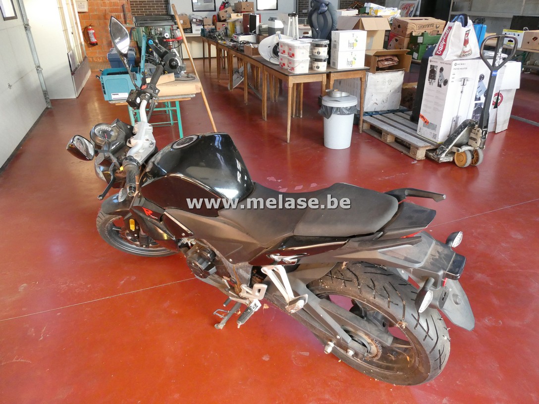 Moto "Magpower R-Stunt 125"